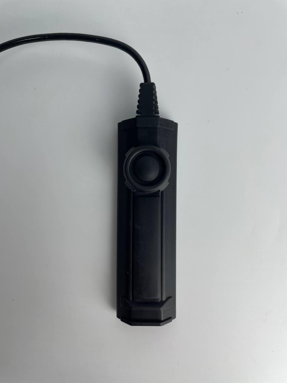 Сменная кнопка хвостового переключателя и удаленная кнопка для фонаря SureFire X300/X400 (22567479) - фото 4 Сменная кнопка хвостового переключателя и удаленная кнопка для фонаря SureFire X300/X400 (22567479) - фото 4