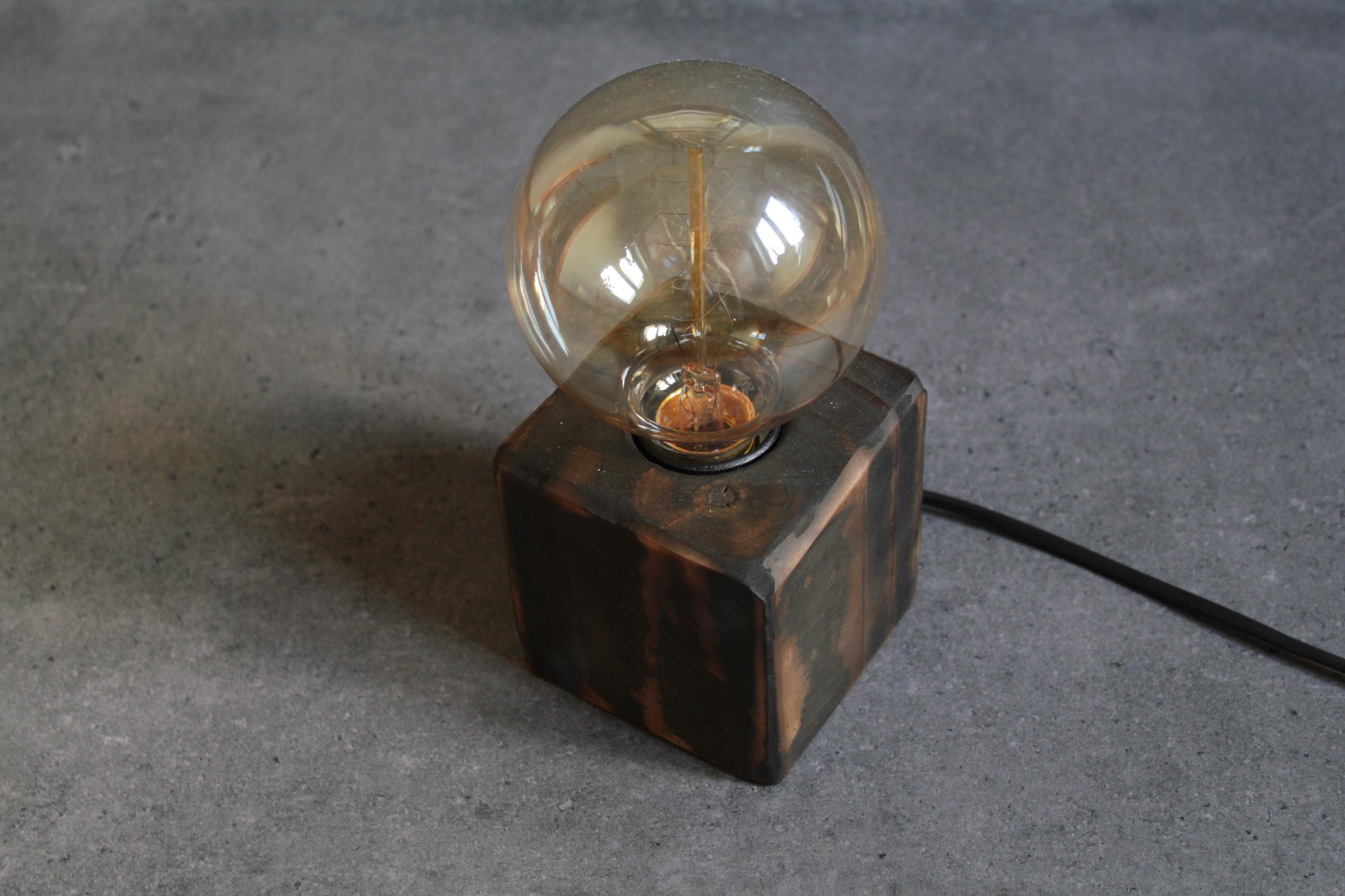 Настольная лампа LarchLoft из массива дерева 9x9x9 см Е27 (LT.1) - фото 9 Настольная лампа LarchLoft из массива дерева 9x9x9 см Е27 (LT.1) - фото 9