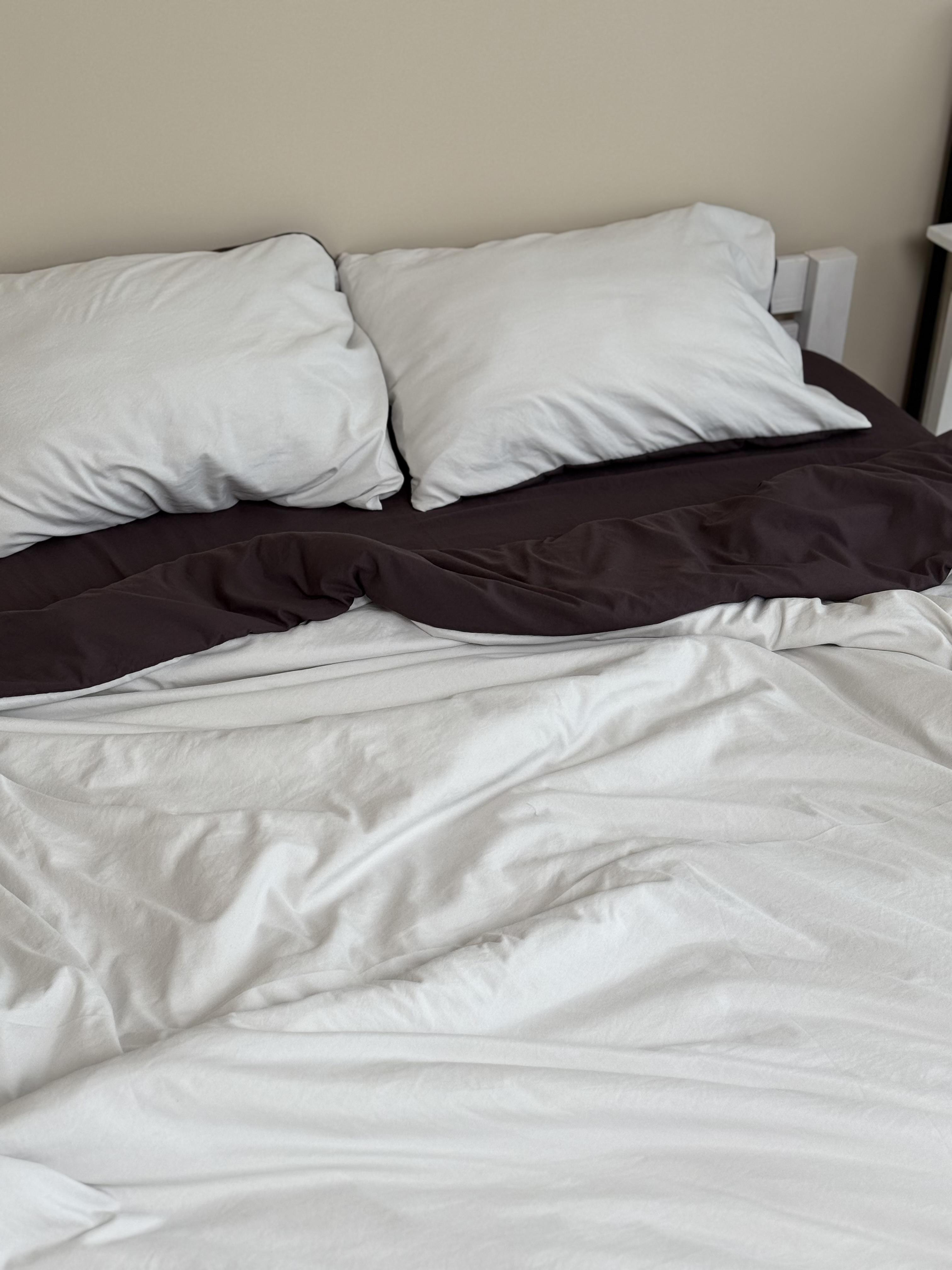Комплект постельного белья Тень сатин евро/наволочки 50х70/70х70 см Молочный/Шоколадный (6866) - фото 2