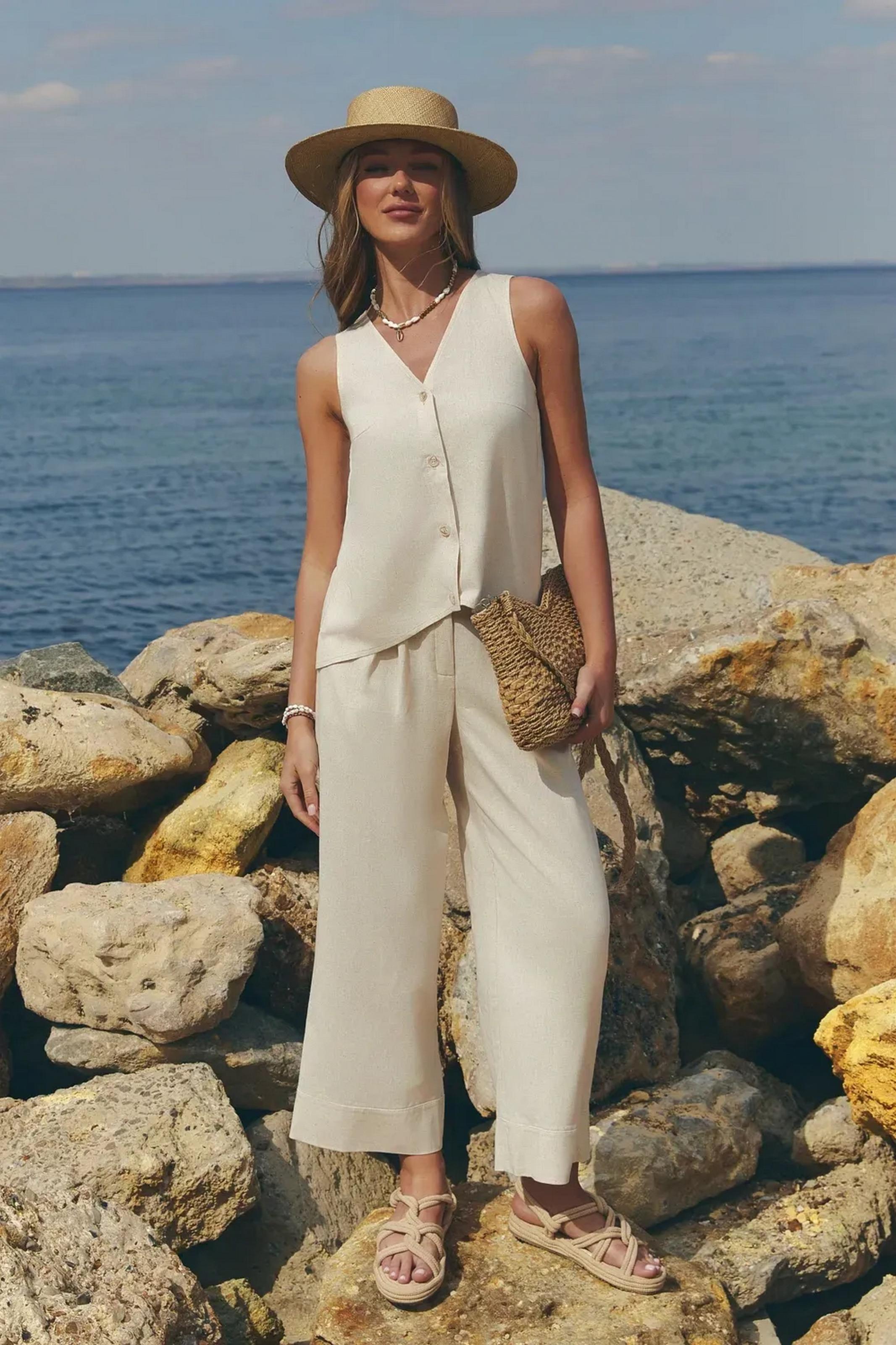 Костюм женский Seventeen жилет/брюки укороченные S-M Бежевый (104-297)