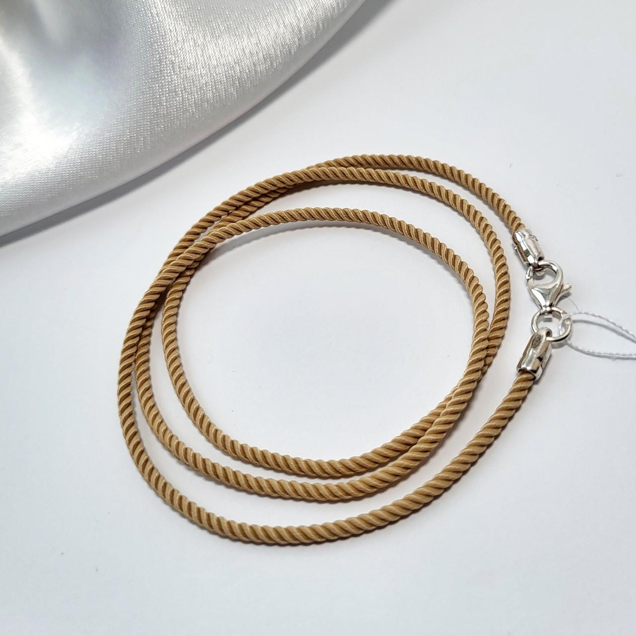 Шнурок на шею шелковый 2 мм 50 см 925 пробы 0,98 г (6010/2) Шнурок на шею шелковый 2 мм 50 см 925 пробы 0,98 г (6010/2)