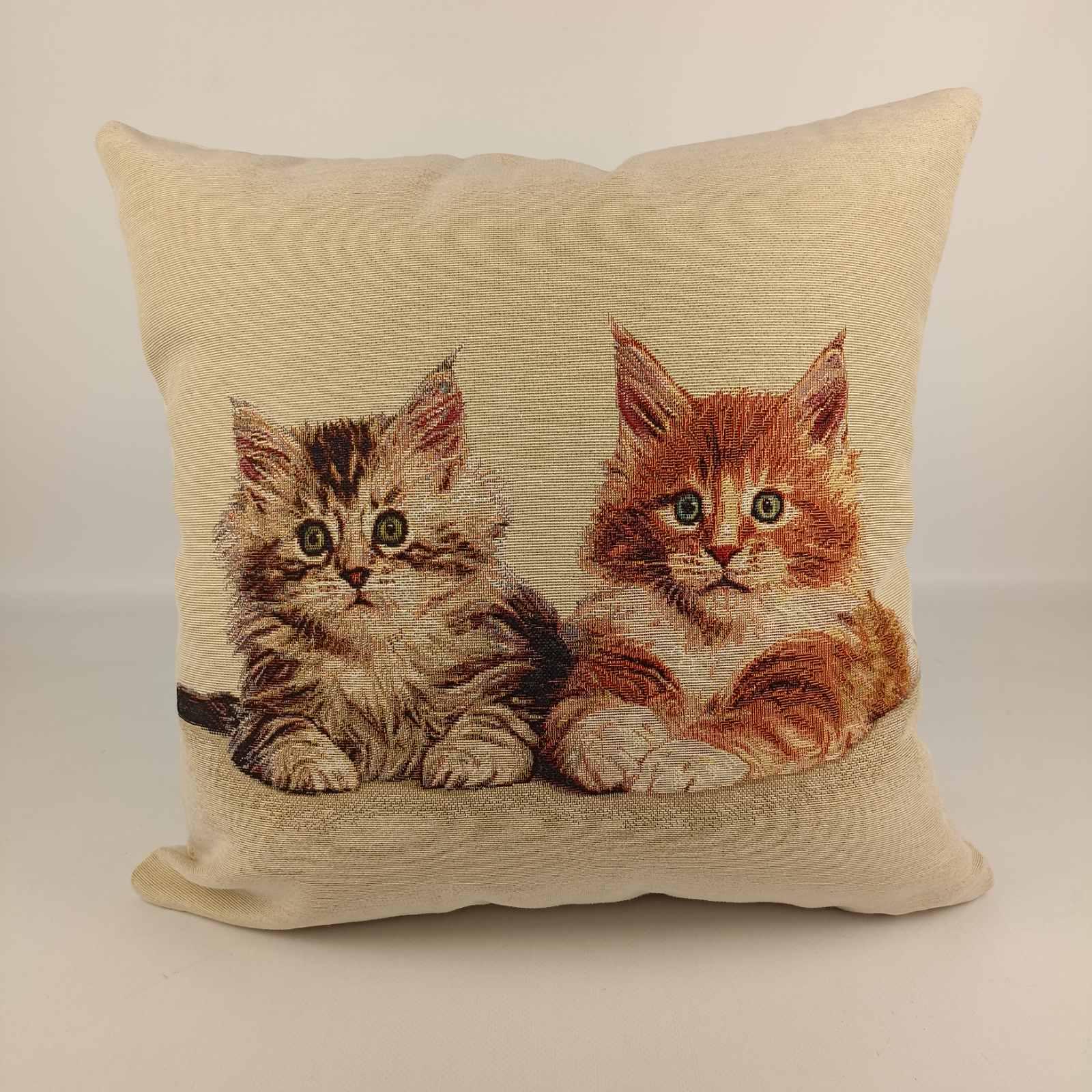 Наволочка гобеленовая Milano cod 51 45х45 см (CN38118)