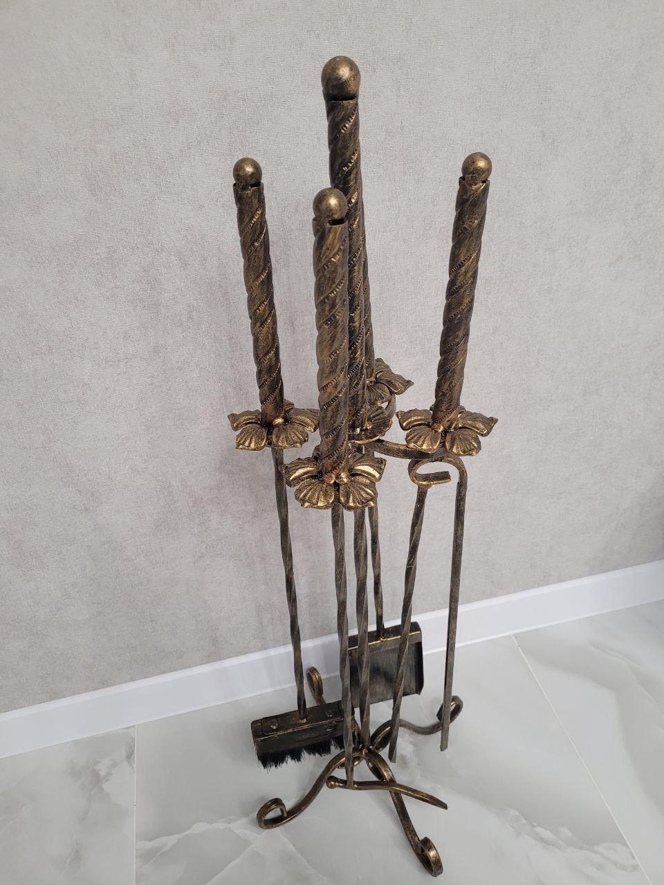 Набір камінний кований 4 елементи Золотий (29614552) - фото 3 Набір камінний кований 4 елементи Золотий (29614552) - фото 3