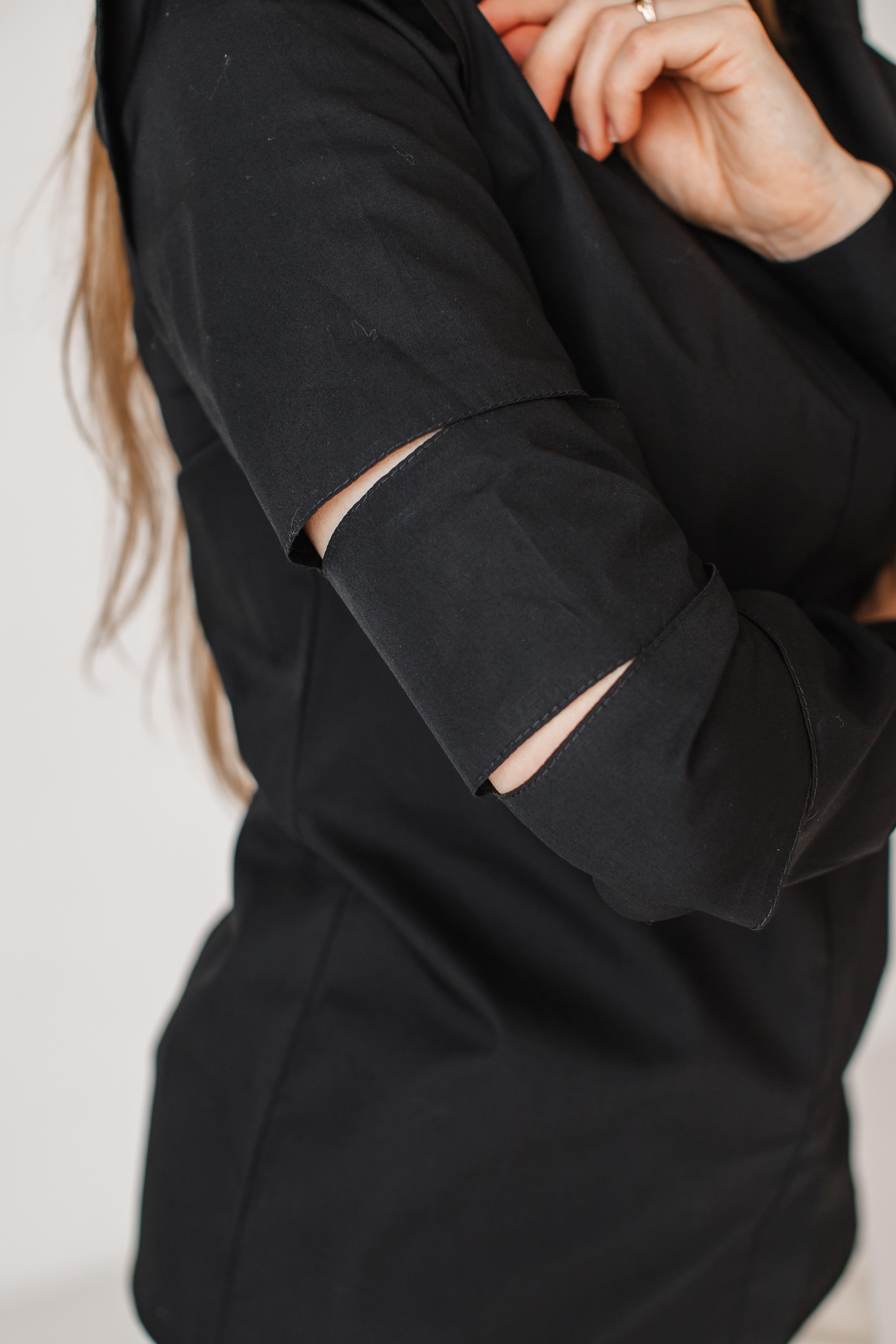 Сорочка жіноча приталена VSlatinina з розрізами на рукавах XL Чорний (01234567825) - фото 5