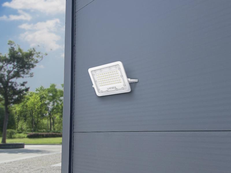 Прожектор Videx LED 50W 5000К 220V IP65 (VL-F2e-505W) - фото 5 Прожектор Videx LED 50W 5000К 220V IP65 (VL-F2e-505W) - фото 5