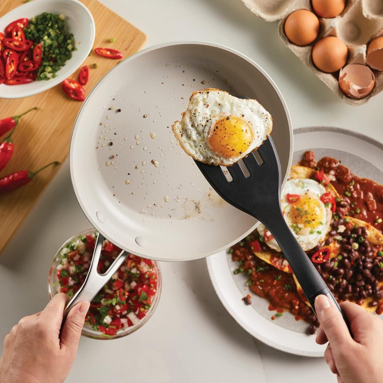 Сковорода керамічна KitchenAid з твердим анодованим та антипригарним покриттям - фото 9