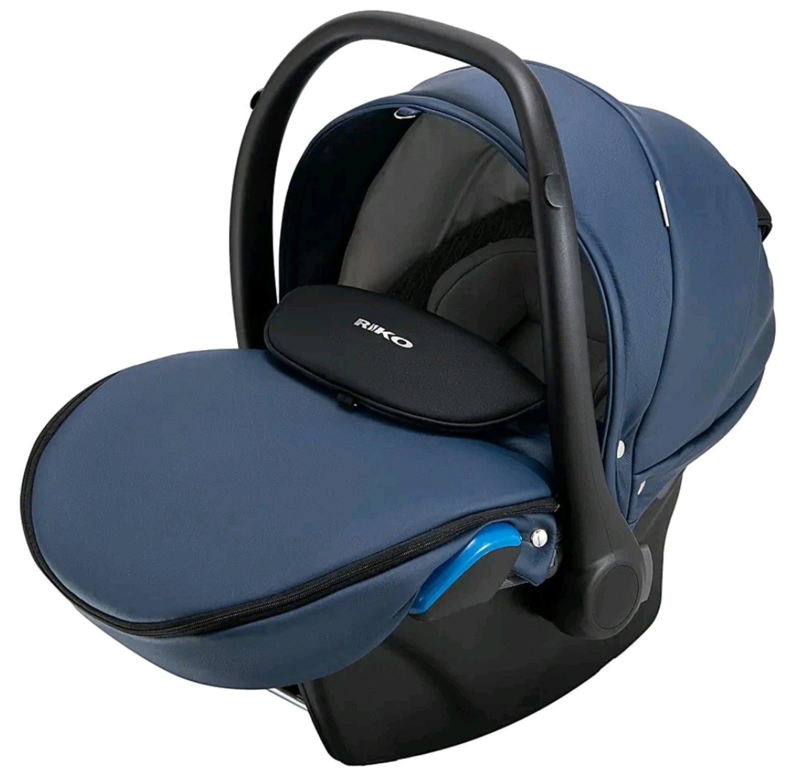 Автокресло Riko Kite Eco Темно-синий/Черный (682034)