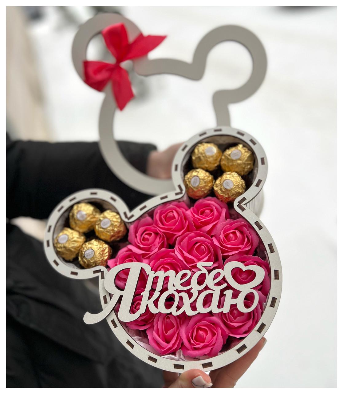 Подарунковий бокс з солодощами та квітами з мила (2047253446) - фото 2