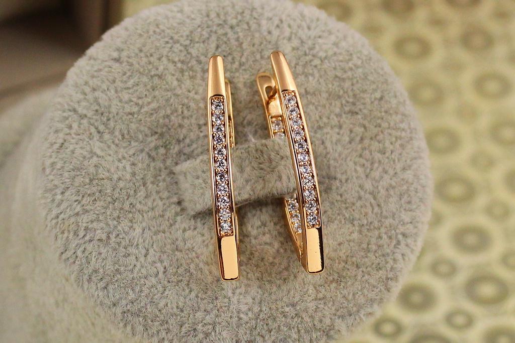 Серьги Xuping Jewelry дорожки стрелы с камнями с внешней и внутренней стороны 3 см Золотистый (28585335)
