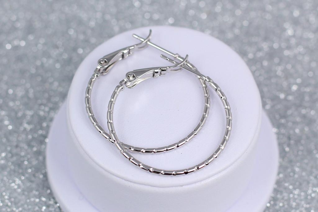 Серьги кольца Xuping Jewelry 2,5 см с полосками Серебристый (1383698030)