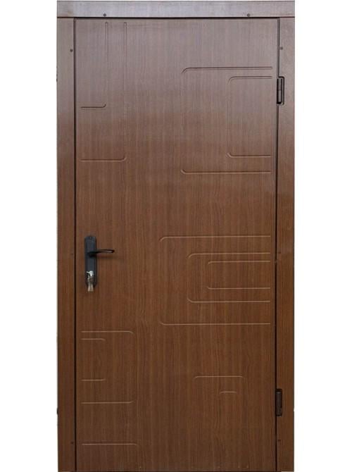 Двері вхідні праві MSM Вулкан МДФ/МДФ 2050х860 мм Горіх новус - фото 1 Двері вхідні праві MSM Вулкан МДФ/МДФ 2050х860 мм Горіх новус - фото 1