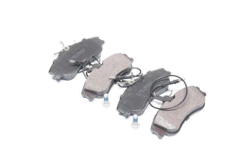 Колодки тормозные дисковые Ceramic Citroen Berlingo 96- передние с датчиком (RD.330176PRF RIDER)