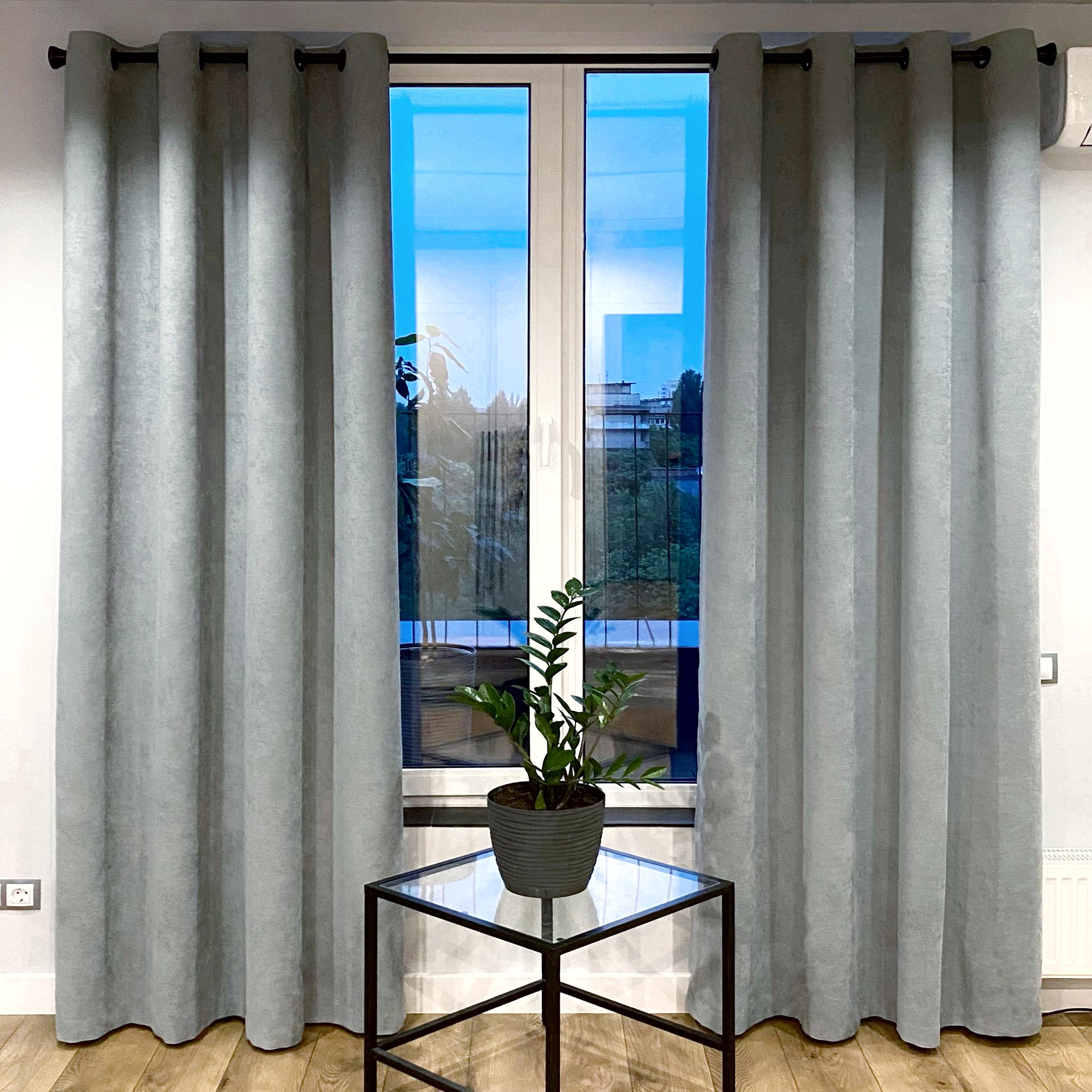 Шторы на черных люверсах 150x250 см микровелюр 2 шт. Серо-голубой (5801525-МТ2/150-BL) - фото 1 Шторы на черных люверсах 150x250 см микровелюр 2 шт. Серо-голубой (5801525-МТ2/150-BL) - фото 1