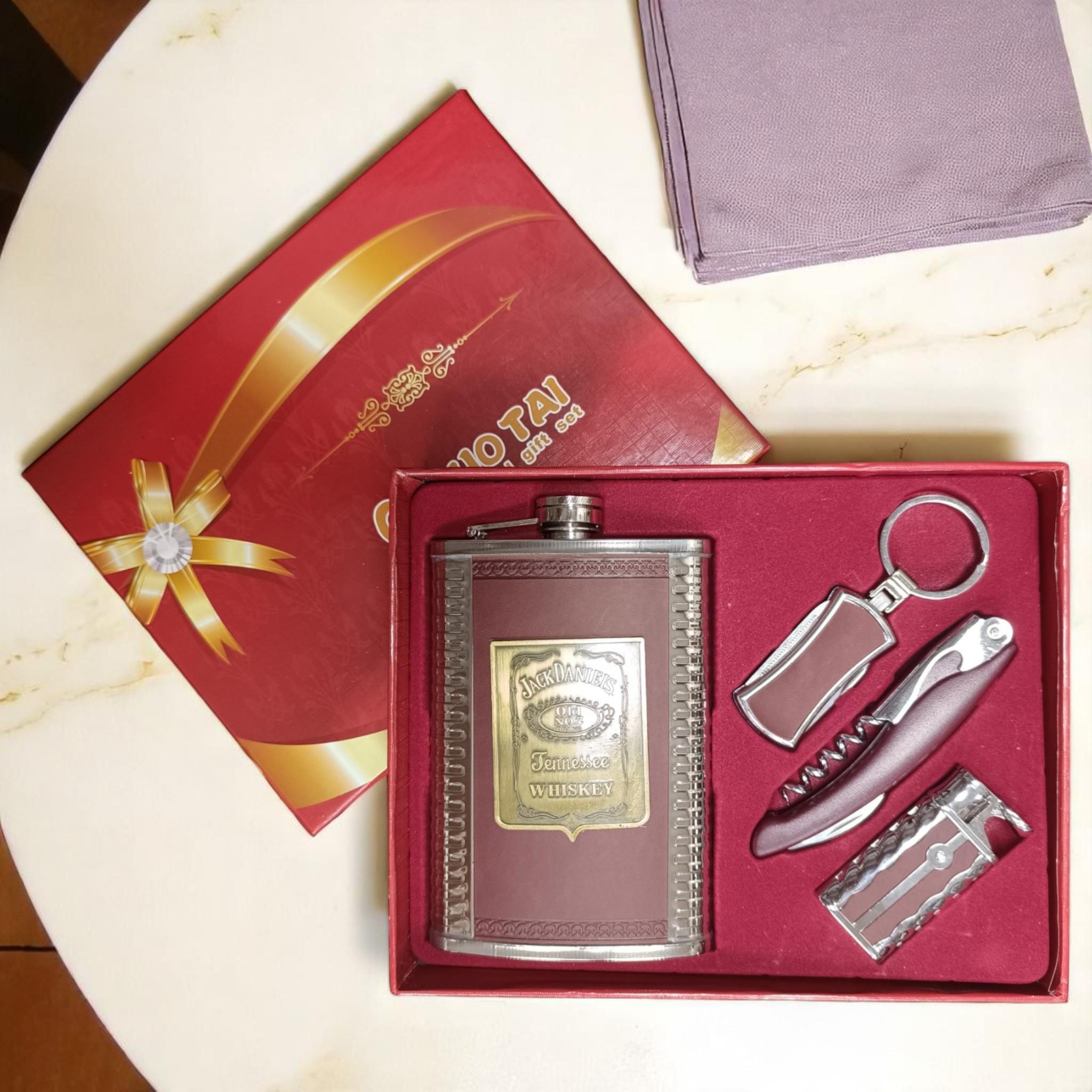 Набір подарунковий GT Jack Daniel's 5в1 фляга с аксессуарами 9Oz 256 мл (26623601) - фото 2
