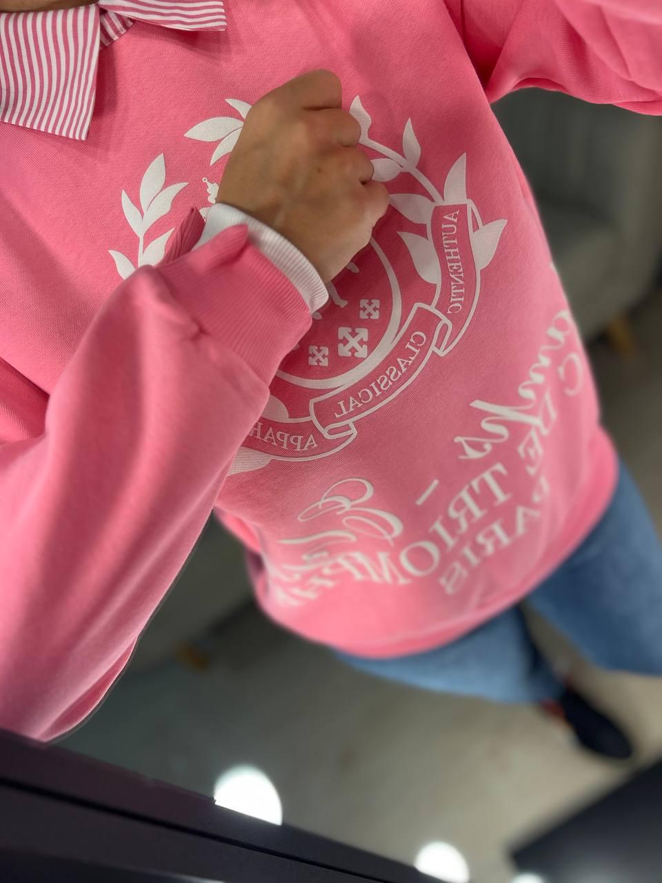 Свитшот женский OLIVIA 2473 с воротником и рисунком впереди утепленный на флисе OS Розовый (1188) - фото 4 Свитшот женский OLIVIA 2473 с воротником и рисунком впереди утепленный на флисе OS Розовый (1188) - фото 4