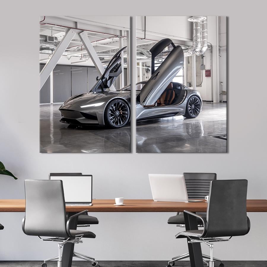 Картина на холсте Серебристый автомобиль Karma SC2 165x122 см (1332-2)