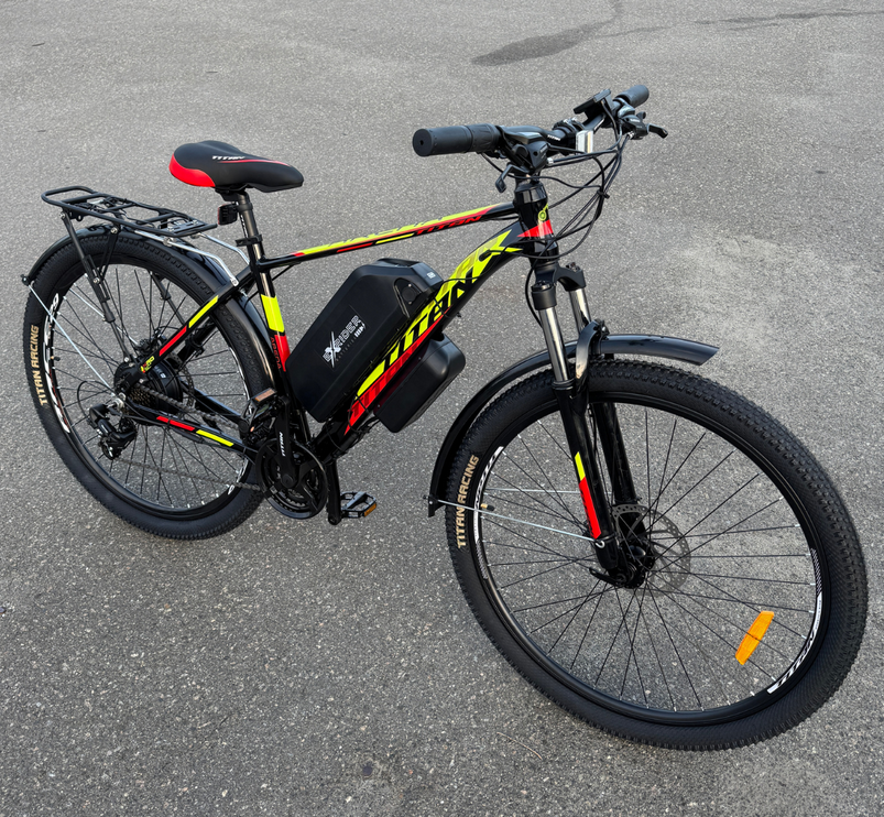 Велосипед с Е-комплектом с багажником Titan Arena 29" 2025 48 В 500 Вт MXSUS 10 Ah до 35 км запас хода дисплей LSD10 Pas-ассистент Black/Red