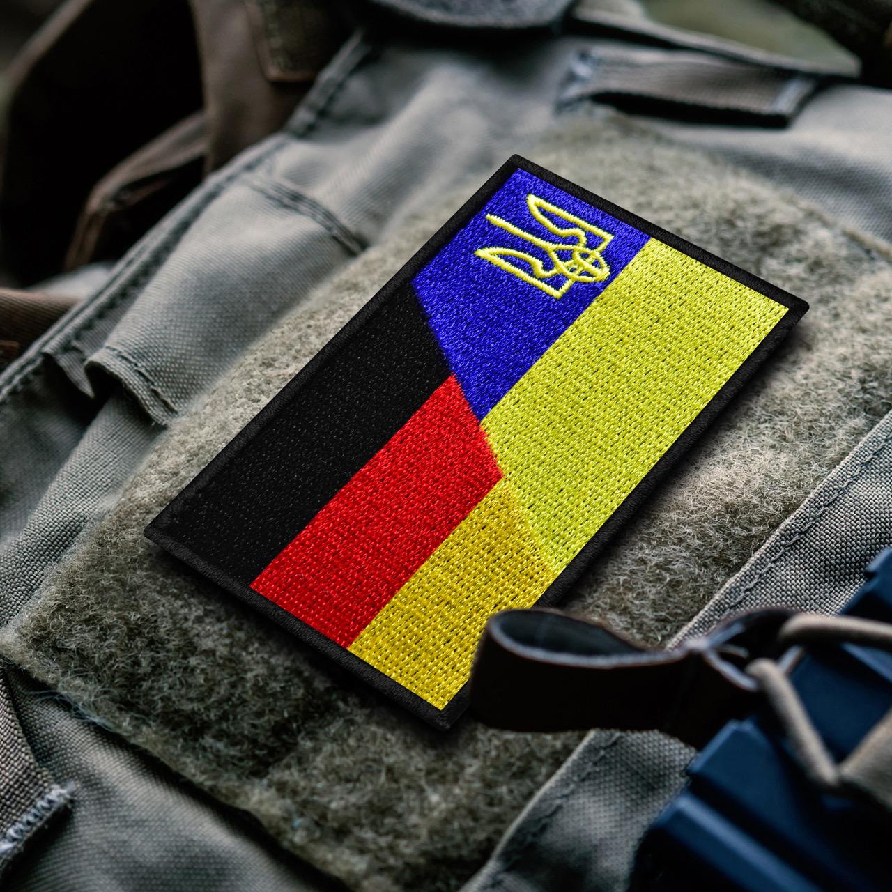 Шеврон на липучке Флаги Германии и Украины (26237) - фото 2 Шеврон на липучке Флаги Германии и Украины (26237) - фото 2