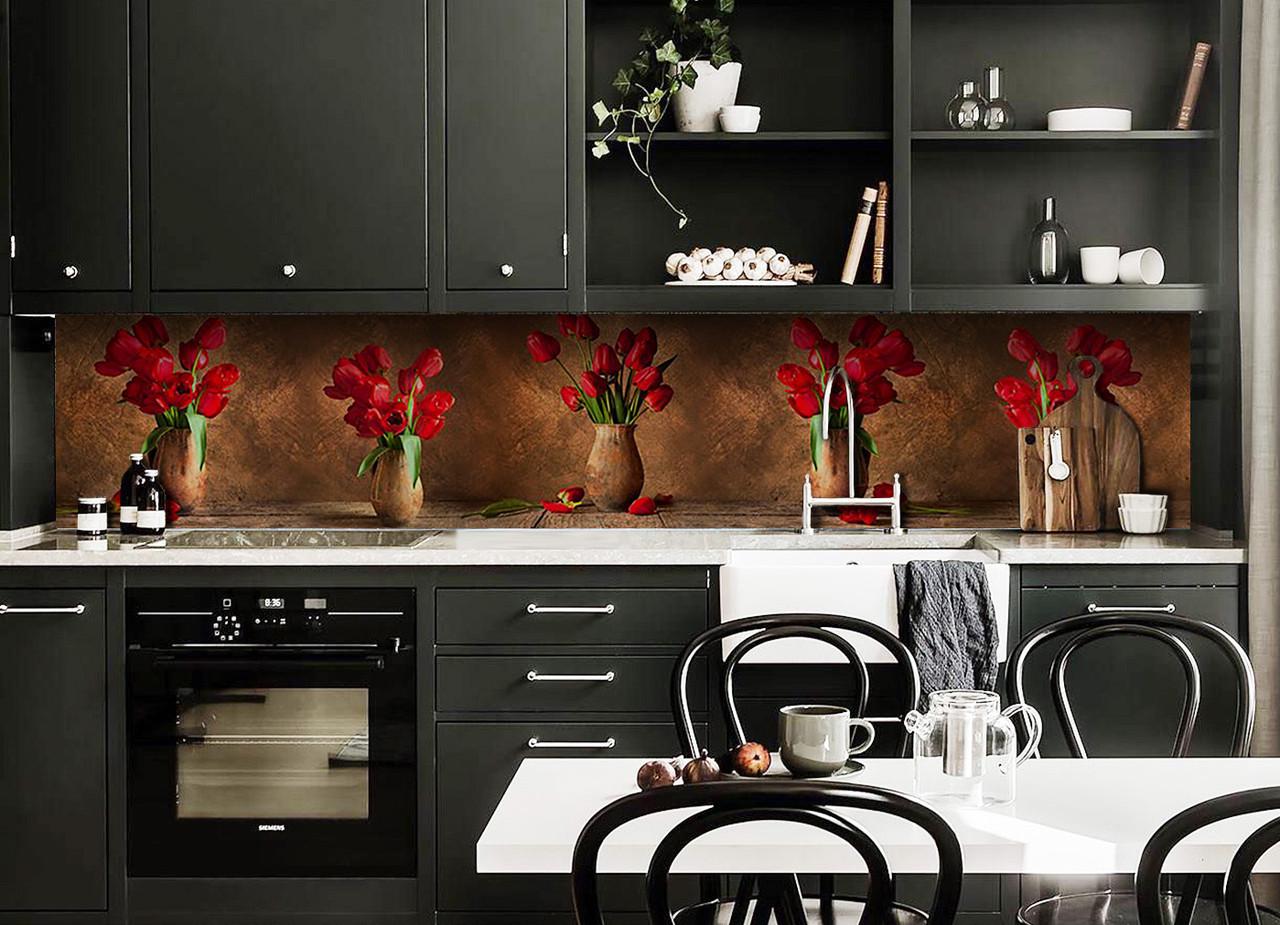 Кухонный фартук Красные тюльпаны в вазах из самоклеющейся виниловой пленки 60х250 см Коричневый Кухонный фартук Красные тюльпаны в вазах из самоклеющейся виниловой пленки 60х250 см Коричневый