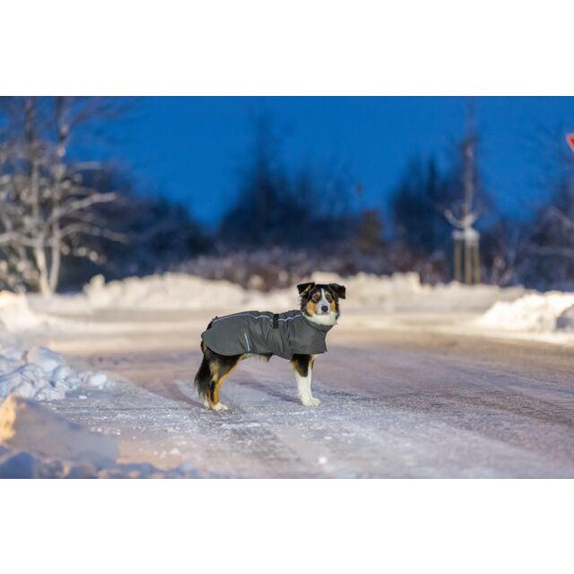 Попона Trixie Limoux для собак 50 см Каменно-серый (TX-680125) - фото 7 Попона Trixie Limoux для собак 50 см Каменно-серый (TX-680125) - фото 7