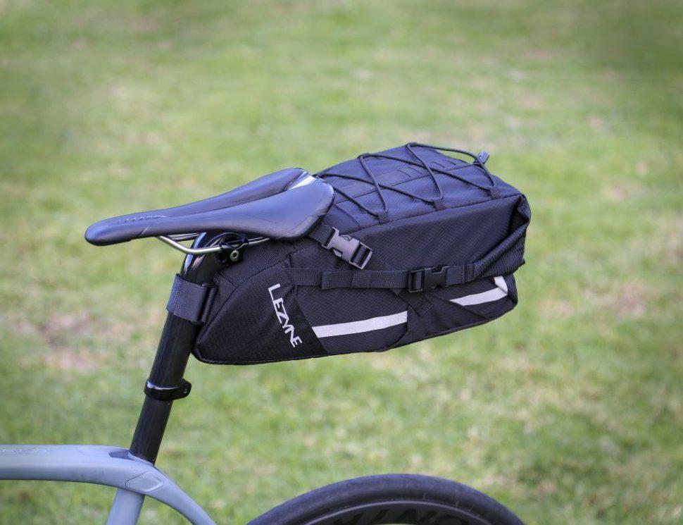 Підсідельна сумка Lezyne XL Caddy 7,5 л Y13 Чорний (78969) - фото 4