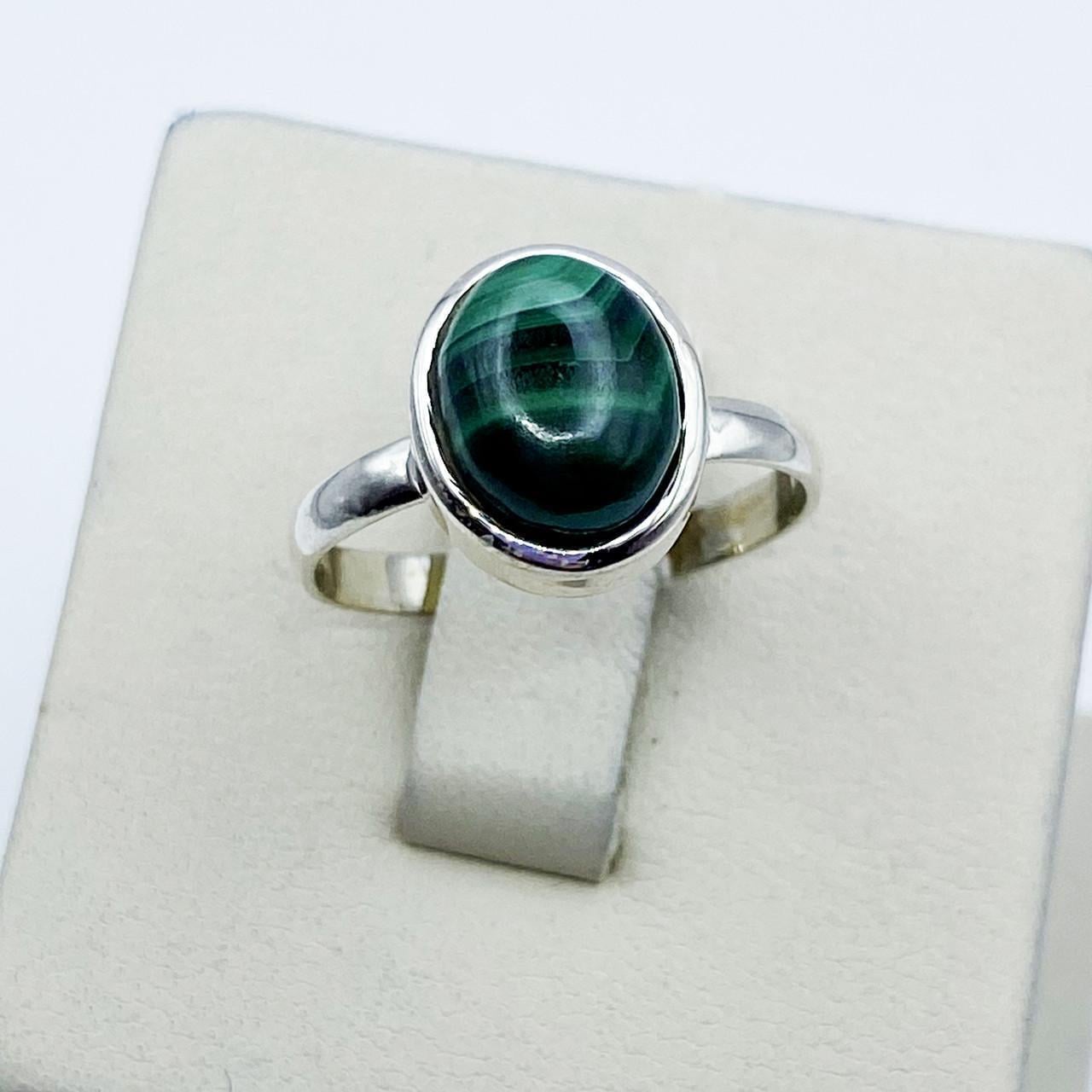 Кольцо серебряное с малахитом р. 18 3,12 г (2371590711)