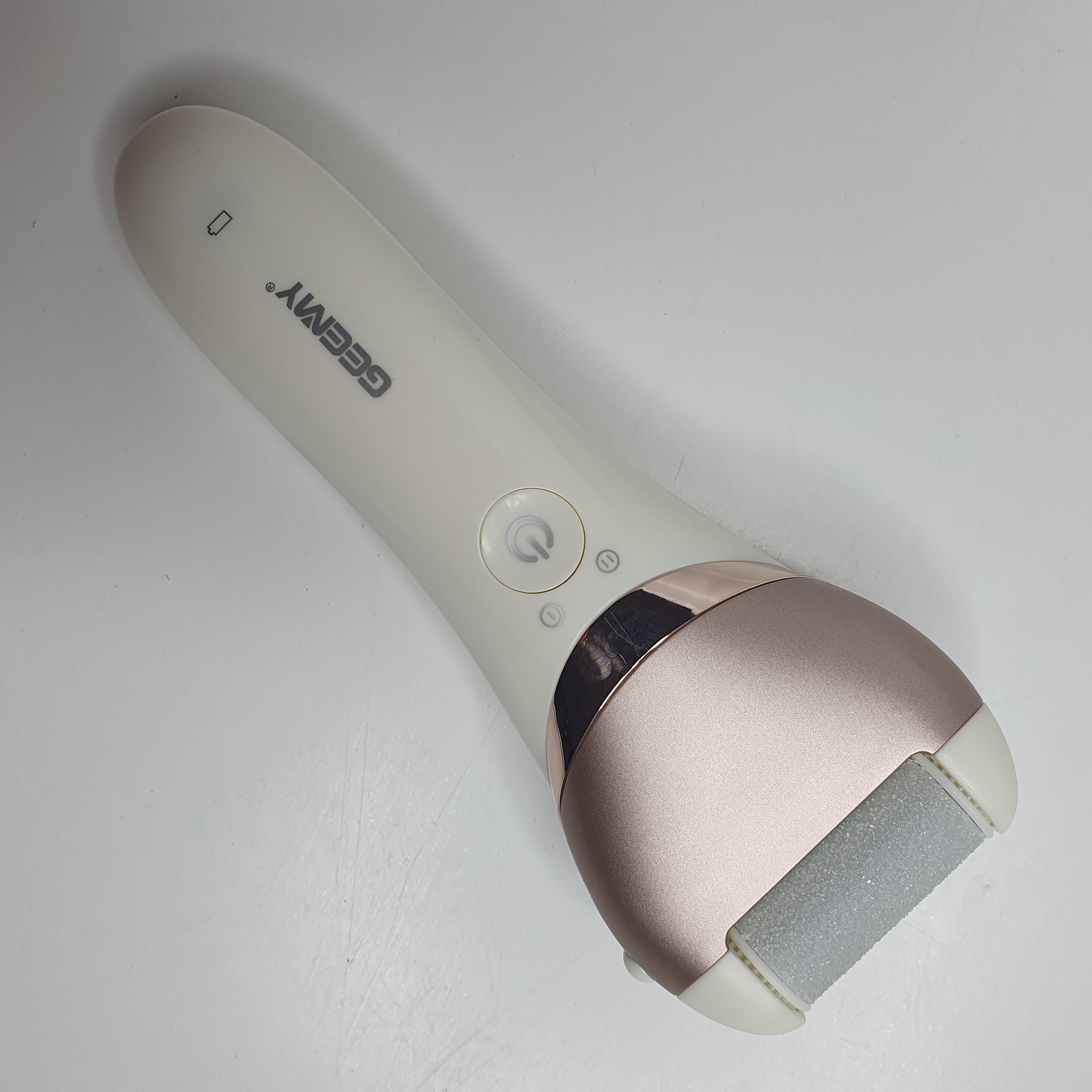 Электробритва-эпилятор женская Geemy GM-7003 5в1 1400 мАч (17639447) - фото 9 Электробритва-эпилятор женская Geemy GM-7003 5в1 1400 мАч (17639447) - фото 9