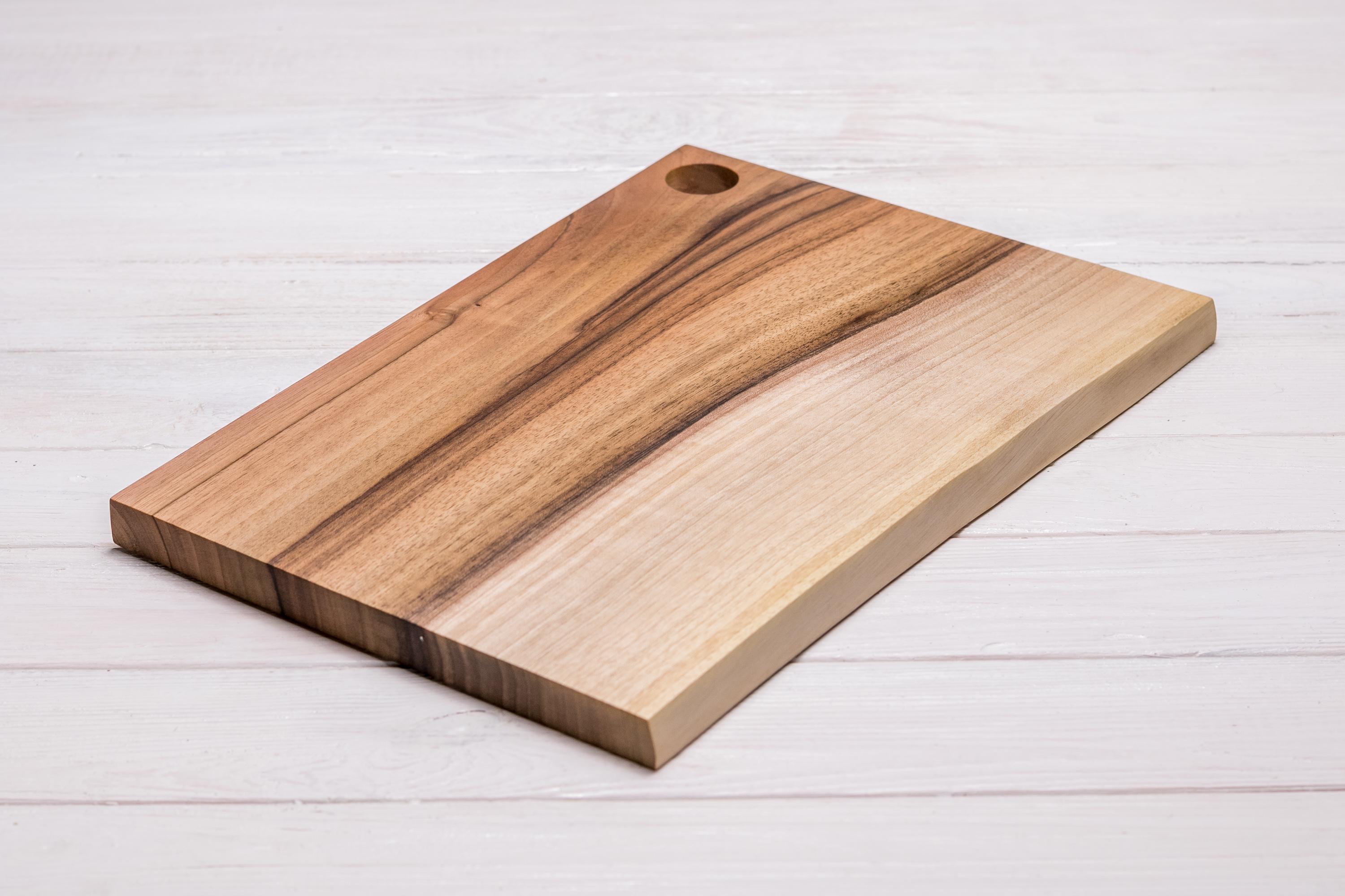 Кухонна дошка горіхова EcoWalnut Живий край L (EK-18.2)