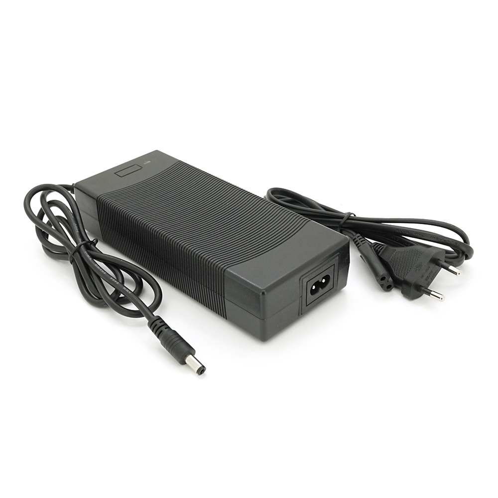 Зарядное устройство LiitoKala Lii-420300 42V 3A для Li-Ion аккумуляторов электровелосипедов/дронов (18731) Зарядное устройство LiitoKala Lii-420300 42V 3A для Li-Ion аккумуляторов электровелосипедов/дронов (18731)