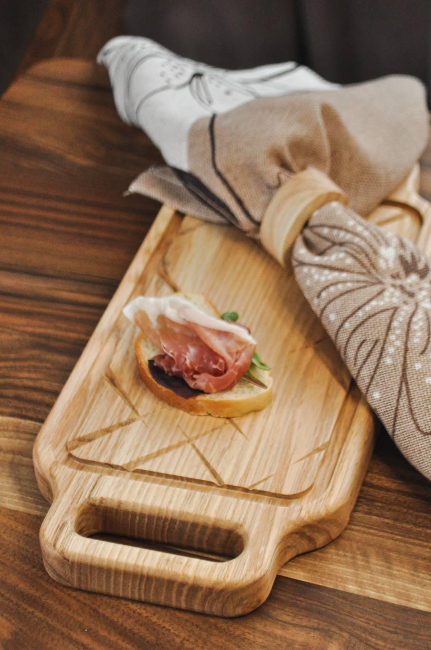 Доска деревянная с ручками для подачи блюд (9674916). - фото 3 Доска деревянная с ручками для подачи блюд (9674916). - фото 3