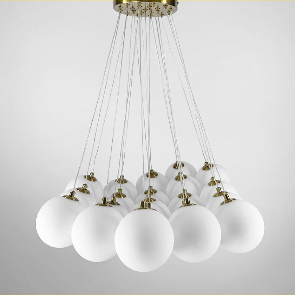 Люстра-пучок на 21 белых плафонах корпус Латунь (MJ201/21 AB+WT) - фото 1 Люстра-пучок на 21 белых плафонах корпус Латунь (MJ201/21 AB+WT) - фото 1