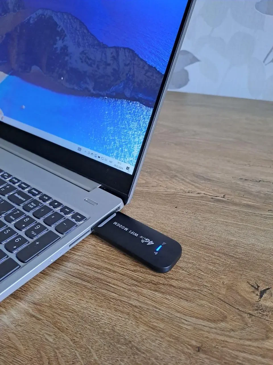 Модем-USB HotSpot 4G з Wi-Fi роутером до 150 Мбіт/с 3G LTE (9535) - фото 7 Модем-USB HotSpot 4G з Wi-Fi роутером до 150 Мбіт/с 3G LTE (9535) - фото 7