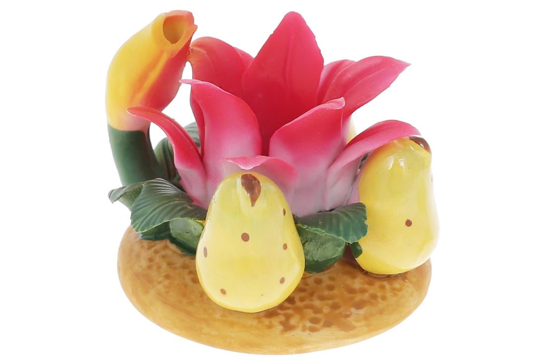 Подсвечник фарфоровый для тонкой свечи BonaDi (023A)