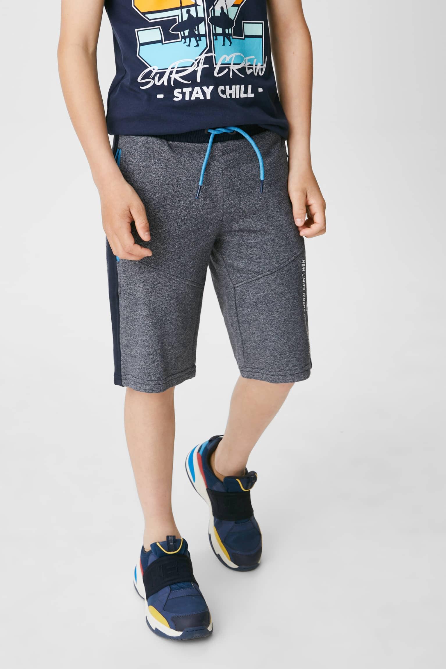 Шорты для мальчика C&A 10-11 лет 146 см Серый (2120885) - фото 2 Шорты для мальчика C&A 10-11 лет 146 см Серый (2120885) - фото 2