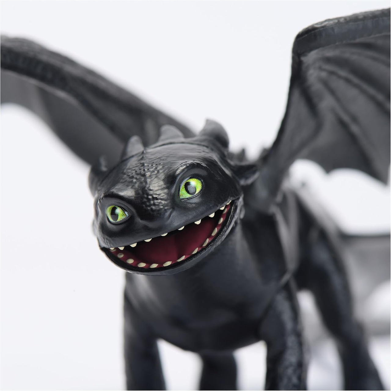 Игровая фигурка Dreamworks Dragons How to Train Your Dragon Toothless 23 см (2635647346) - фото 2 Игровая фигурка Dreamworks Dragons How to Train Your Dragon Toothless 23 см (2635647346) - фото 2