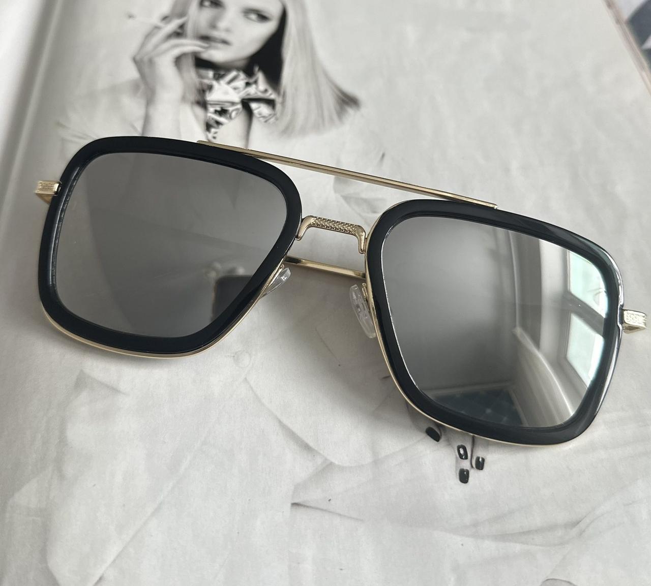 Солнцезащитные очки Тони Старка зеркальные Серый