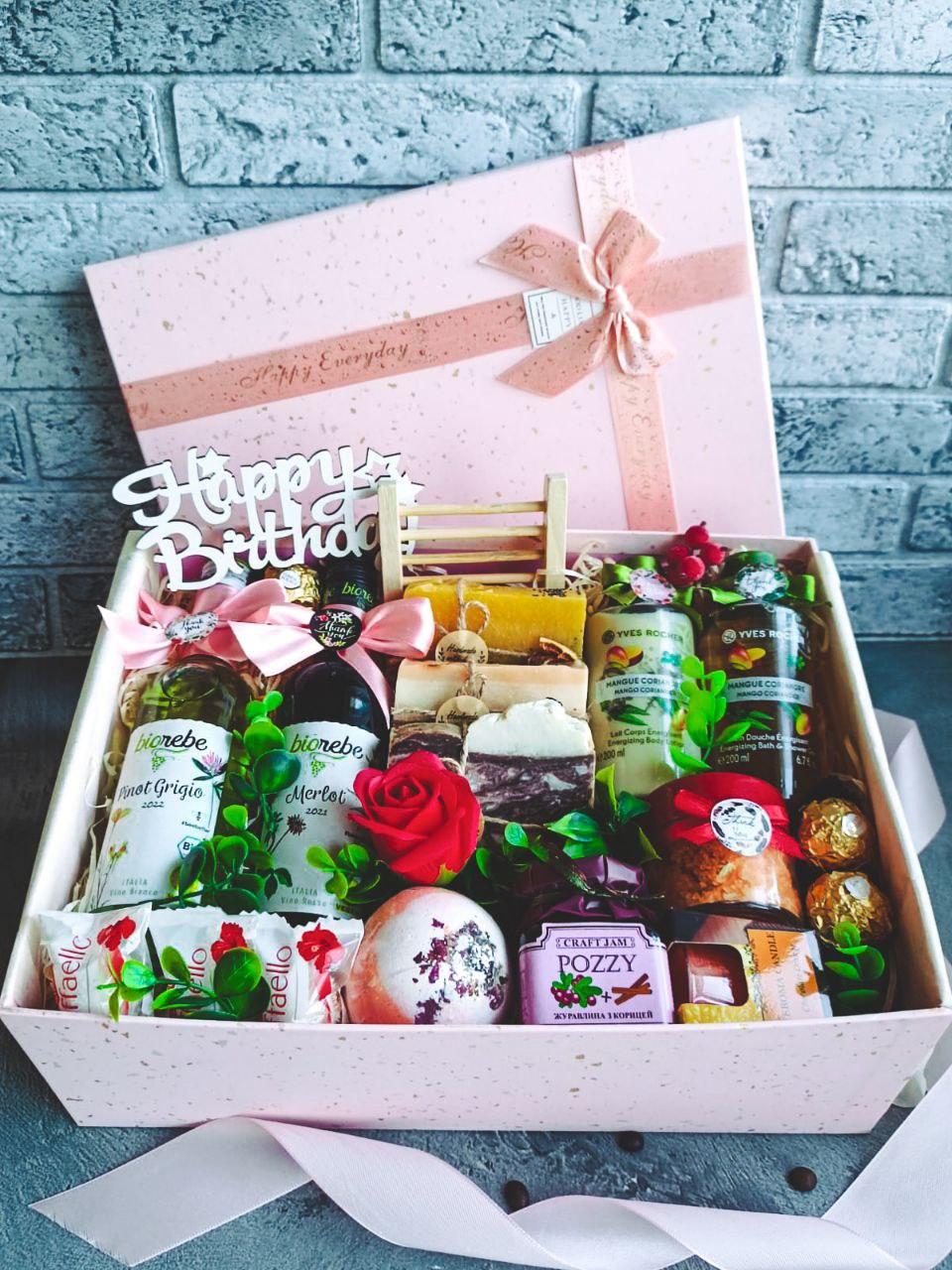 Подарунковий бокс для жінки (1867400915) - фото 2 Подарунковий бокс для жінки (1867400915) - фото 2