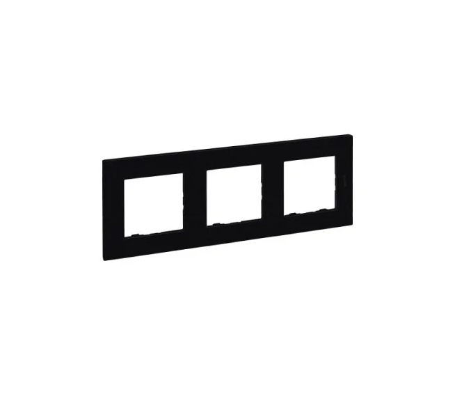 Рамка тройная Niloe Step LeGrand Черный (30863707)