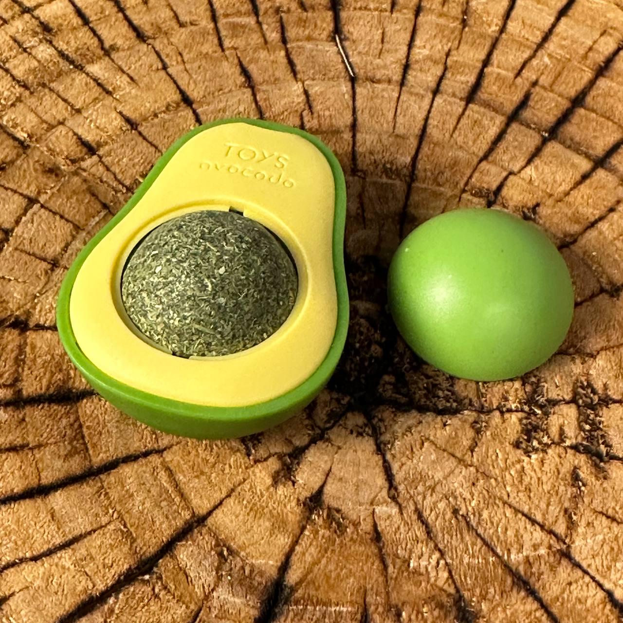 Кошачья мята шарик лизун для кошек в форме авокадо с липучкой на стену Кошачья мята шарик лизун для кошек в форме авокадо с липучкой на стену