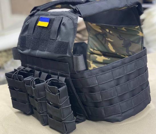 Плитоноска с трема подсумками под магазины АК Черный (39697) - фото 3 Плитоноска с трема подсумками под магазины АК Черный (39697) - фото 3