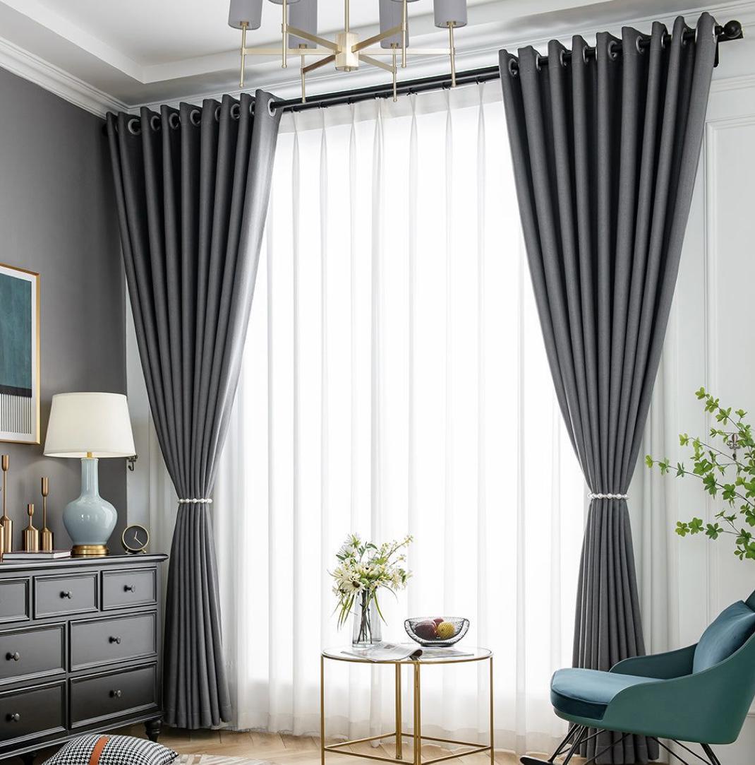 Комплект штор на люверсах из ткани блекаут 2х2,5 м 2 шт. Серый (7024ш 6)