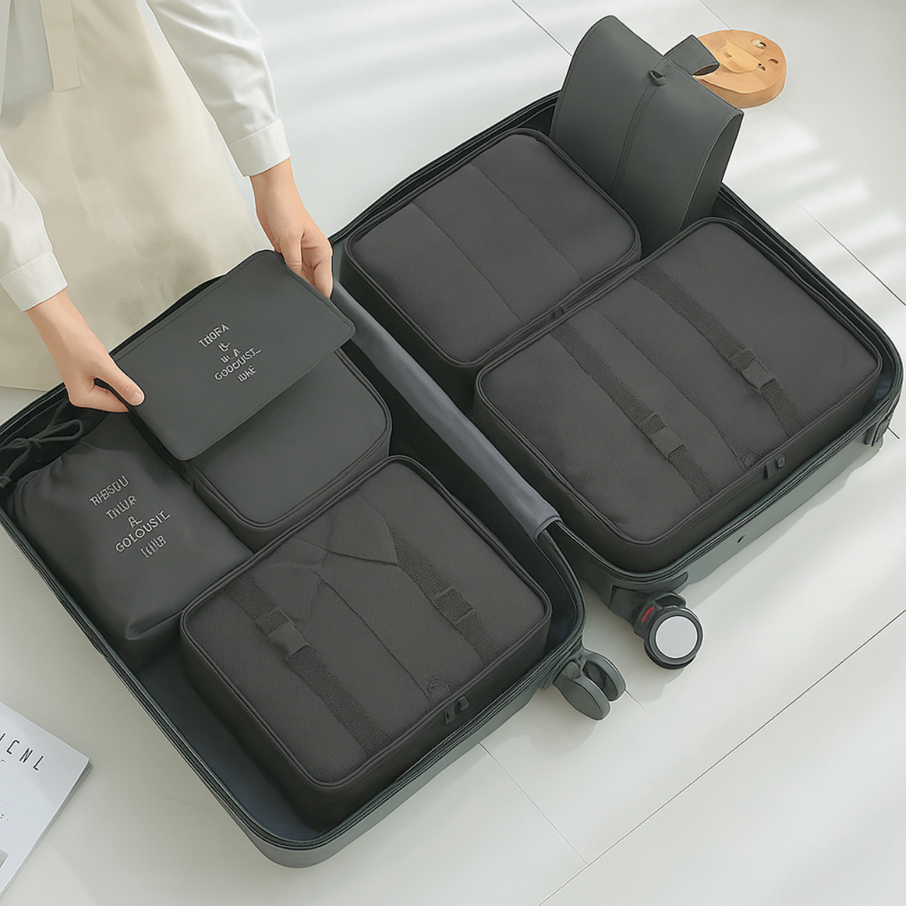 Набір дорожніх органайзерів для перевезення і зберігання речей 7в1 Темно-сірий (3222283788) - фото 5 Набір дорожніх органайзерів для перевезення і зберігання речей 7в1 Темно-сірий (3222283788) - фото 5