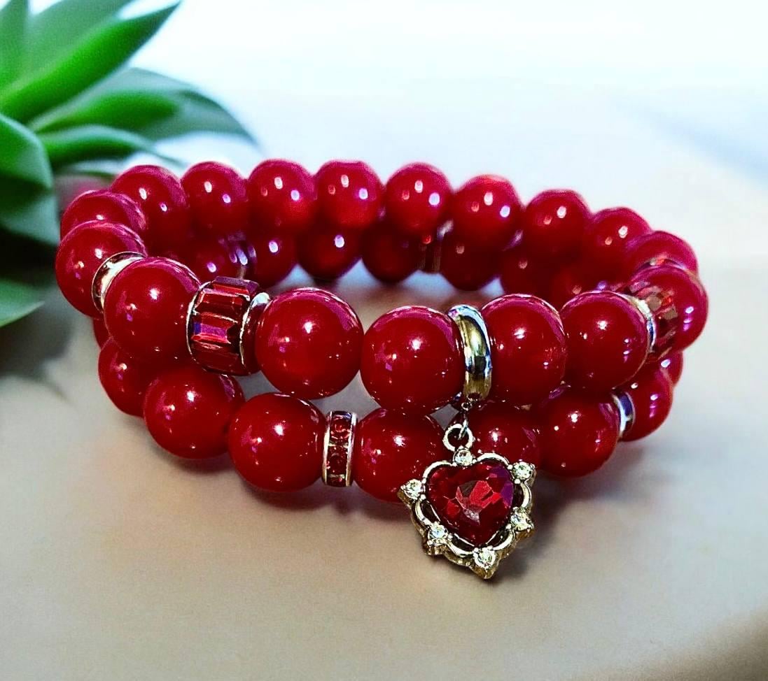 Браслеты LITAURS из натурального камня Красный нефрит d 10 мм с подвеской шарм и металлическими вставками набор 2 шт. М 15-17 см (251120)