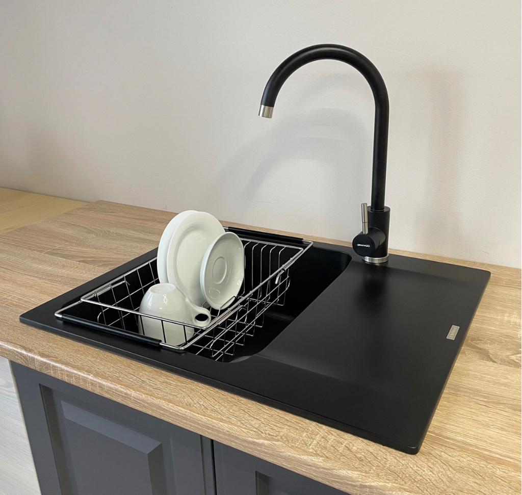 Мийка Granado Avila Black Shine (0501)