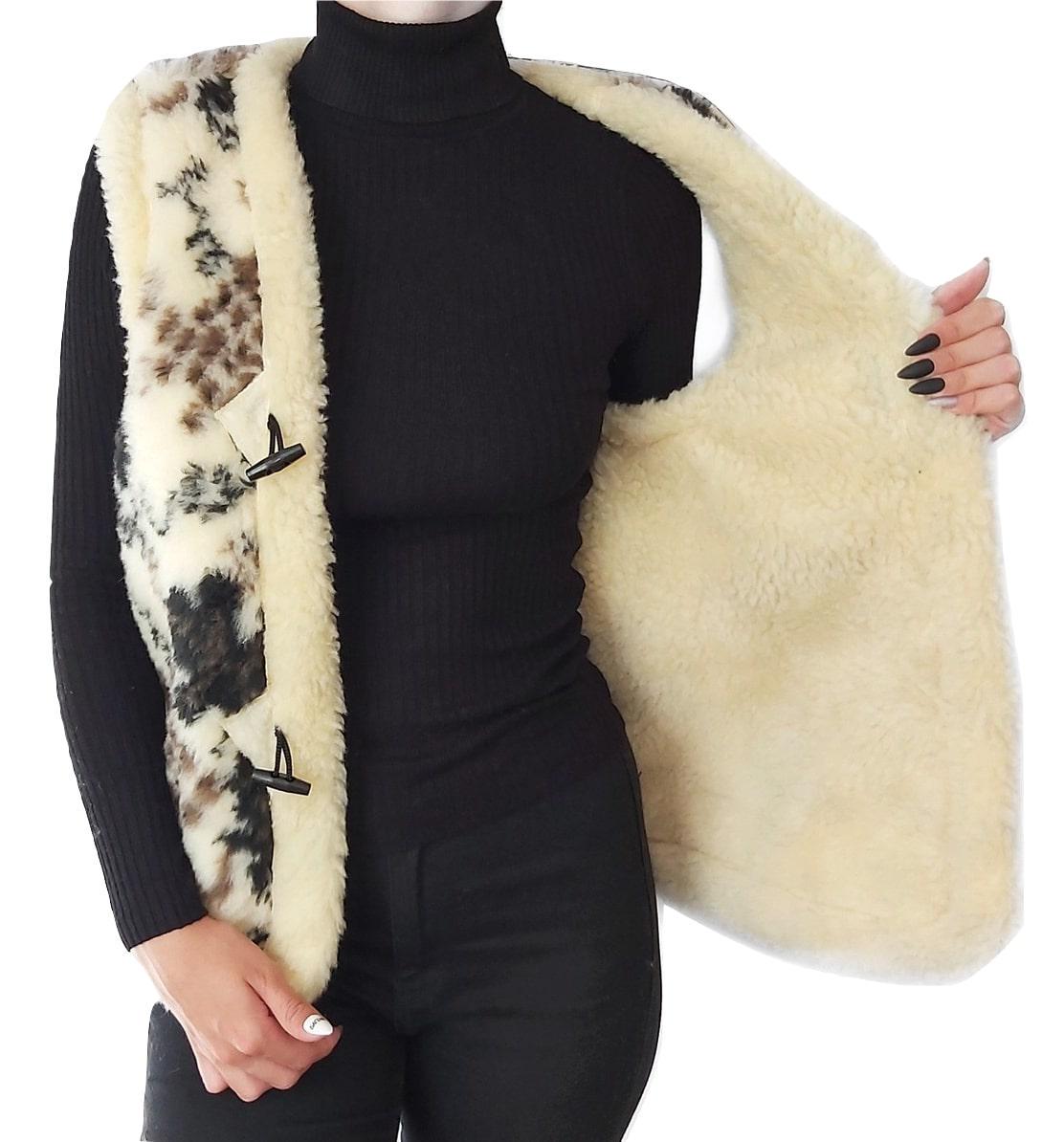 Жилетка из овчины эко-шерсть теплая Виноград р. 54 (288) Жилетка из овчины эко-шерсть теплая Виноград р. 54 (288)