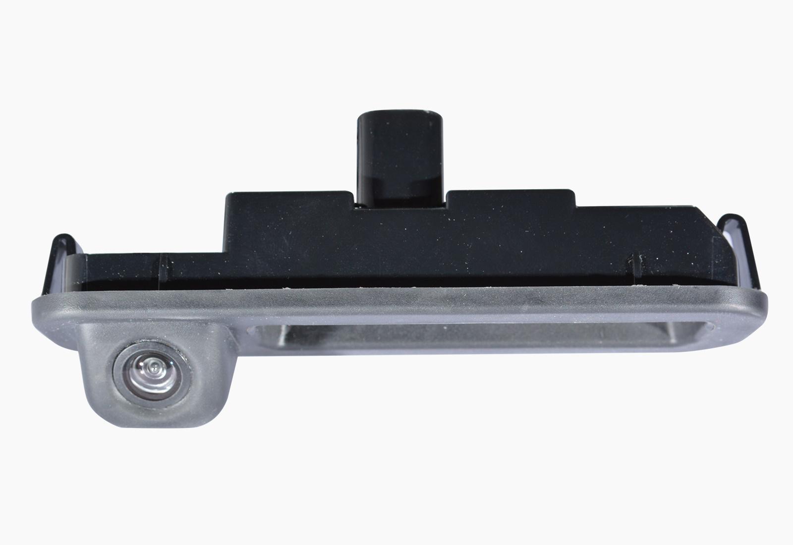 Штатная камера заднего вида Prime-X TR-04W AHD/CVBS Ford Focus 3/B-Max/Tourneo Connect 2014+ (24912)
