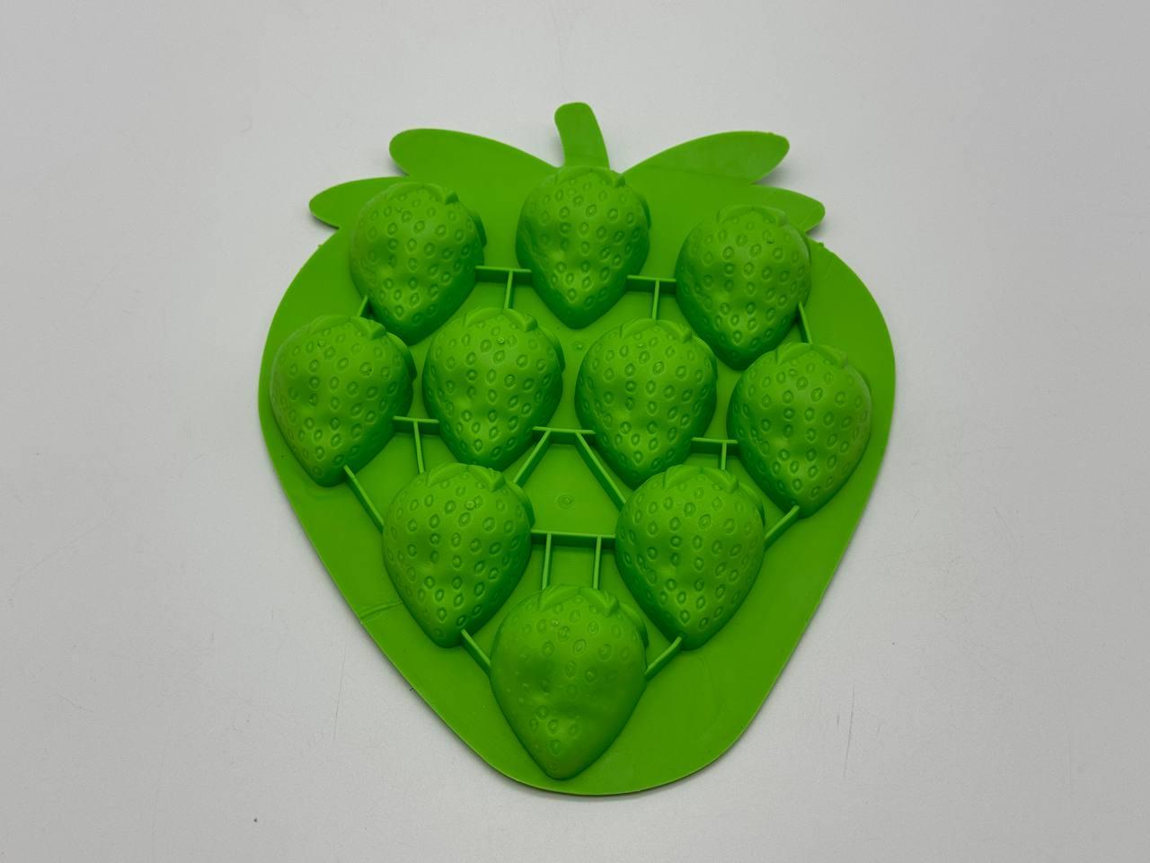 Форма для заморозки кубиков льда Клубничка силиконоваяа 19х16 см/3х3 см - фото 2 Форма для заморозки кубиков льда Клубничка силиконоваяа 19х16 см/3х3 см - фото 2