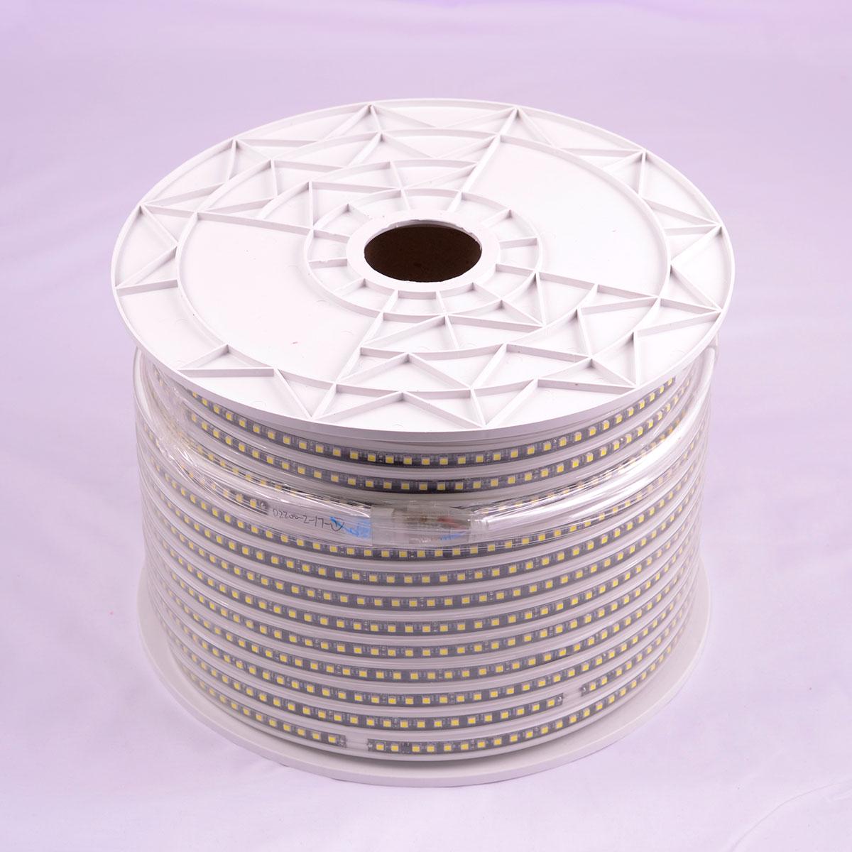 Светодиодная лента VENOM SMD 4040 IP67 220 V 120 д.м. Белый (VP-4040220120-W) - фото 4 Светодиодная лента VENOM SMD 4040 IP67 220 V 120 д.м. Белый (VP-4040220120-W) - фото 4