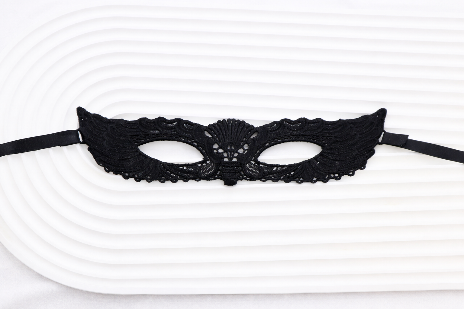 Маска карнавальная кружевная удлиненная One size Черный (99872)