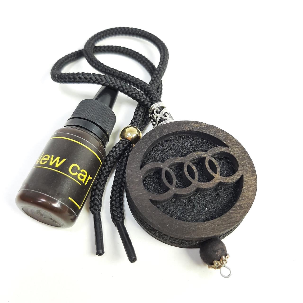 Ароматизатор автомобільний з дерева та фетру з логотипом Audi 10 мл аромат New Car (KG-12915)